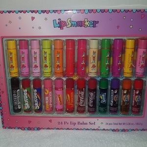 Lip smacker lip balm set